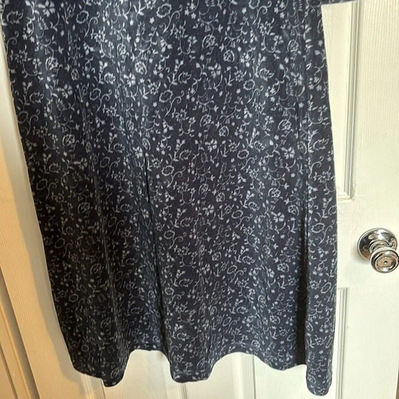 L.L. Bean women’s blue long sleeve velour maxi dress size small petite - Picture 3 of 9